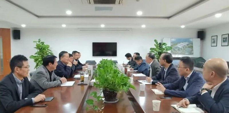 省興合集團總裁施建強調(diào)研金誠汽車、華通醫(yī)藥